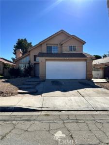 E Avenue J11, Lancaster, California 93535