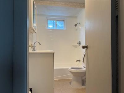 50 East Transit Street 2, Providence, Rhode Island 02906, États-Unis