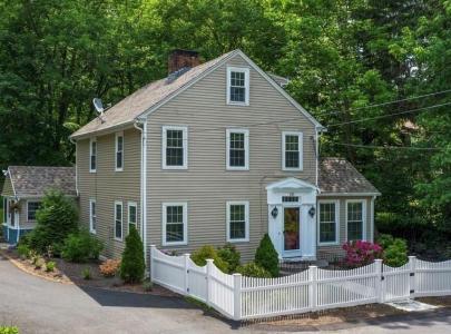 295 Main Street, Cranston, RI 02921, USA