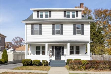 131 Washington Avenue 3, Providence, Rhode Island 02905, USA