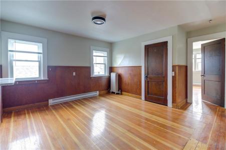 131 Washington Avenue 3, Providence, Rhode Island 02905, USA