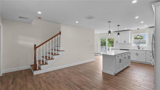 41 N Cornell Avenue, Warren, Rhode Island 02885, Estados Unidos