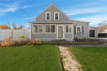 38 Battey Avenue, Coventry, Rhode Island 02816, USA