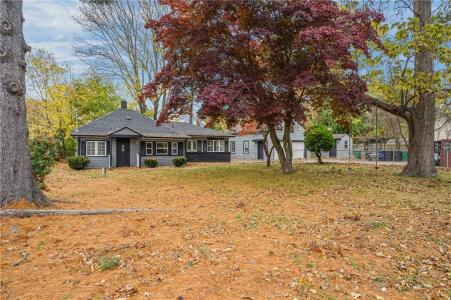 62 Ardway Avenue, Warwick, Rhode Island 02889, USA