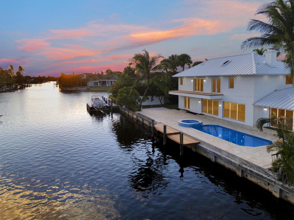 580 SW 15th Street, Boca Raton, Florida 33432, USA