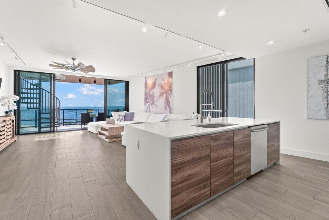 106 Inlet Way 304, Palm Beach Shores, Floride 33404, États-Unis