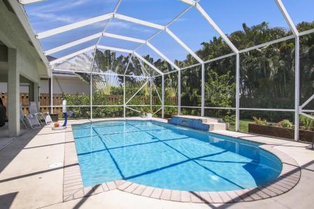 511 Cypress Court, Tequesta, Florida 33469