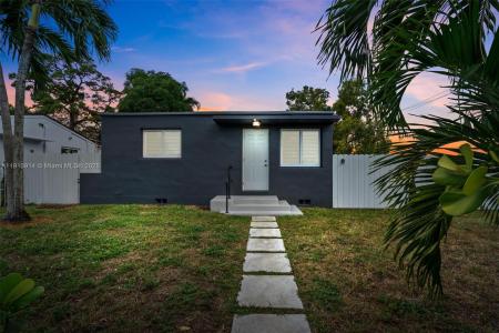 816 Codadad St, Opa-Locka, Florida 33054, USA