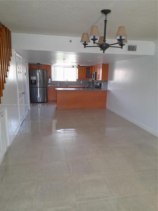 551 NW 82nd Ave 520, Miami, Florida 33126