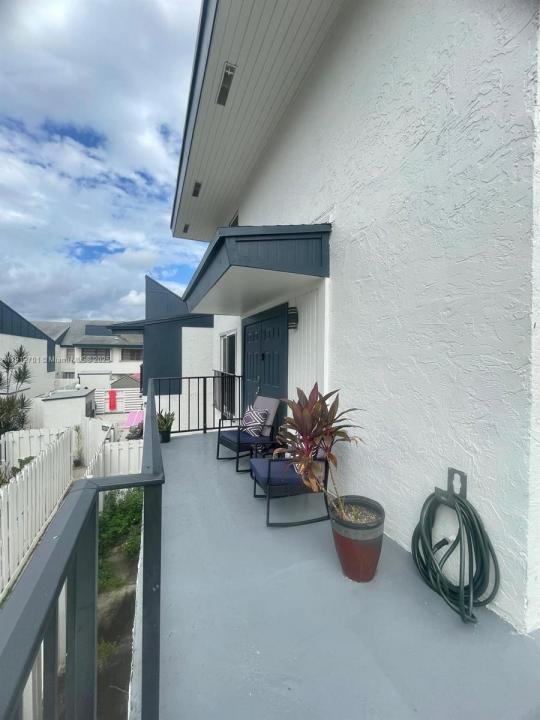 15465 SW 86th Ter 102, Miami, 佛罗里达州 33193, 美国