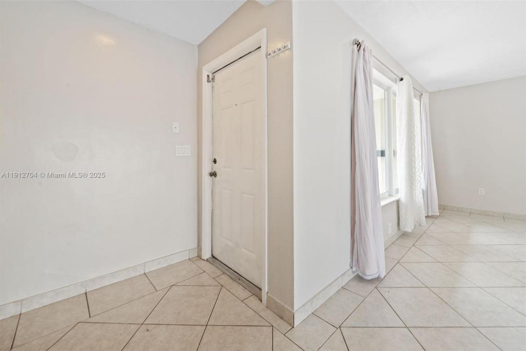 3813 S Lake Ter, Miramar, Flórida 33023, Estados Unidos