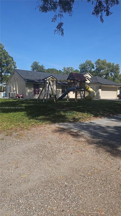 16311 E Secretariat Dr, Loxahatchee, Florida 33470