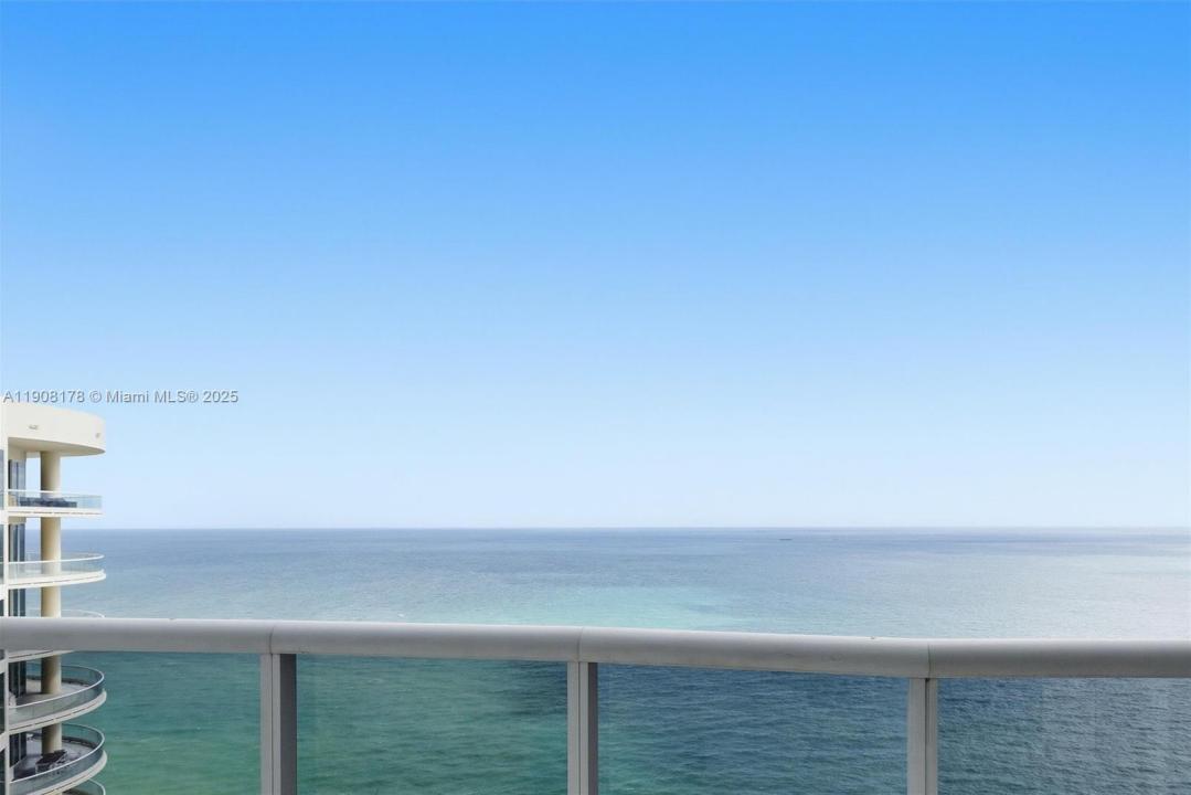 16001 Collins Ave 3504, Sunny Isles Beach, פלורידה 33160, ארצות הברית של אמריקה