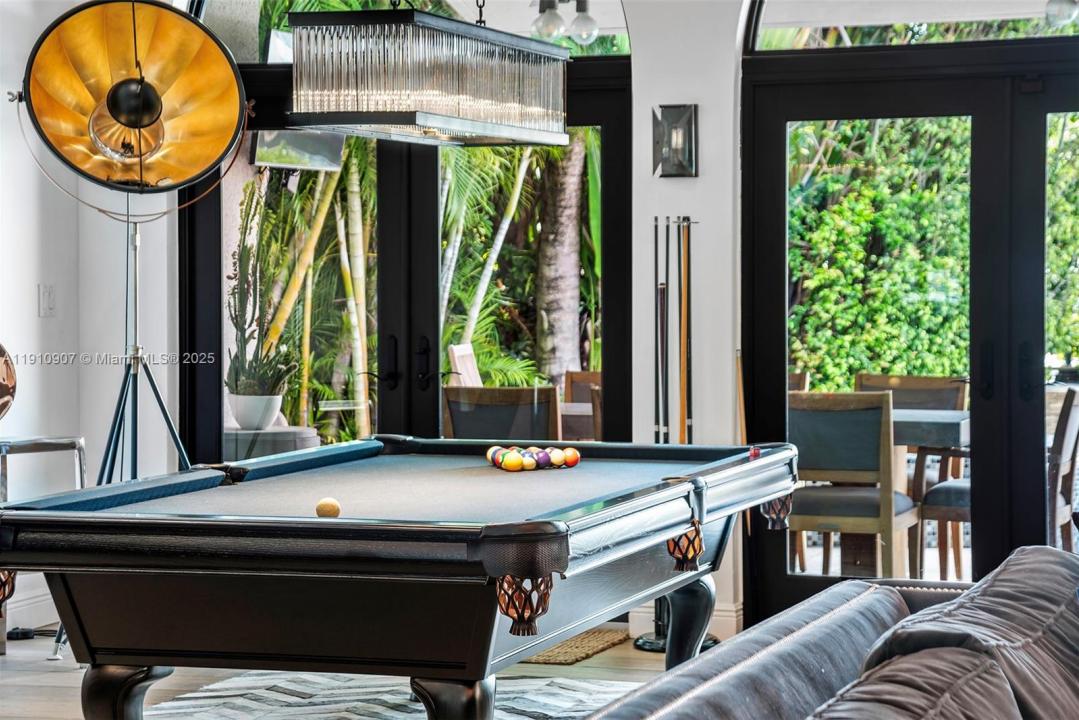 3444 NE 167th St, North Miami Beach, Floride 33160, États-Unis