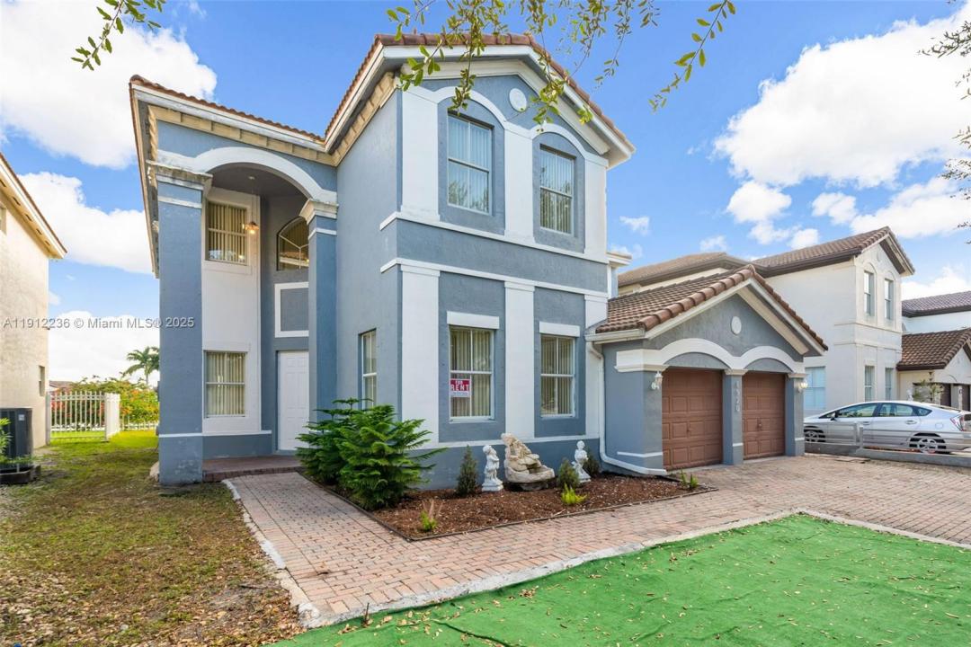 8920 NW 180th Ter, Hialeah, Florida 33018, Amerika Birleşik Devletleri