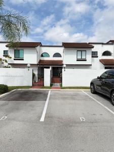 1271 SW 124th Ct 2-E, Miami, Florida 33184, USA