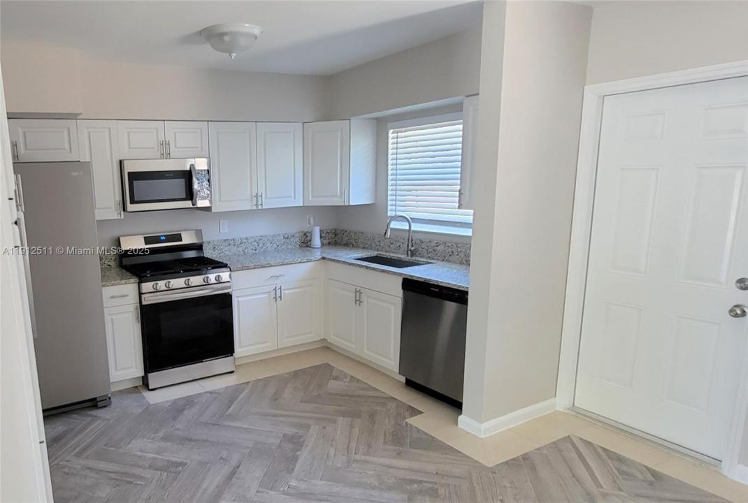 906 Greenbriar Dr 906, Lake Park, Florida 33403, Estados Unidos