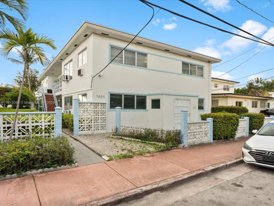 7805 and 7815 Crespi Blvd, Miami Beach, Florida 33141