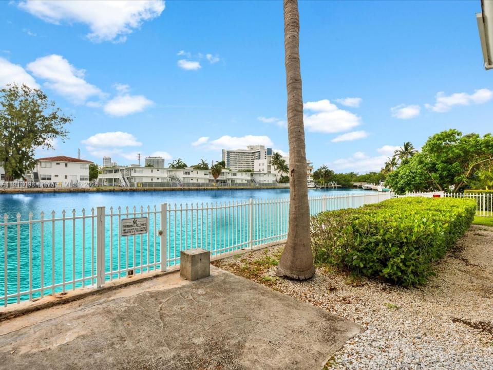 7805 and 7815 Crespi Blvd, Miami Beach, Florida 33141