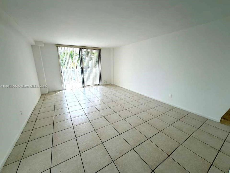 13499 Biscayne Blvd 504, North Miami, Flórida 33181, Estados Unidos