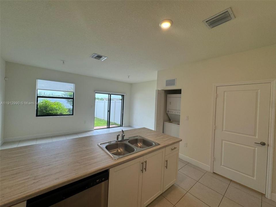 11325 W 34th Way, Hialeah, 플로리다 33018, 미국