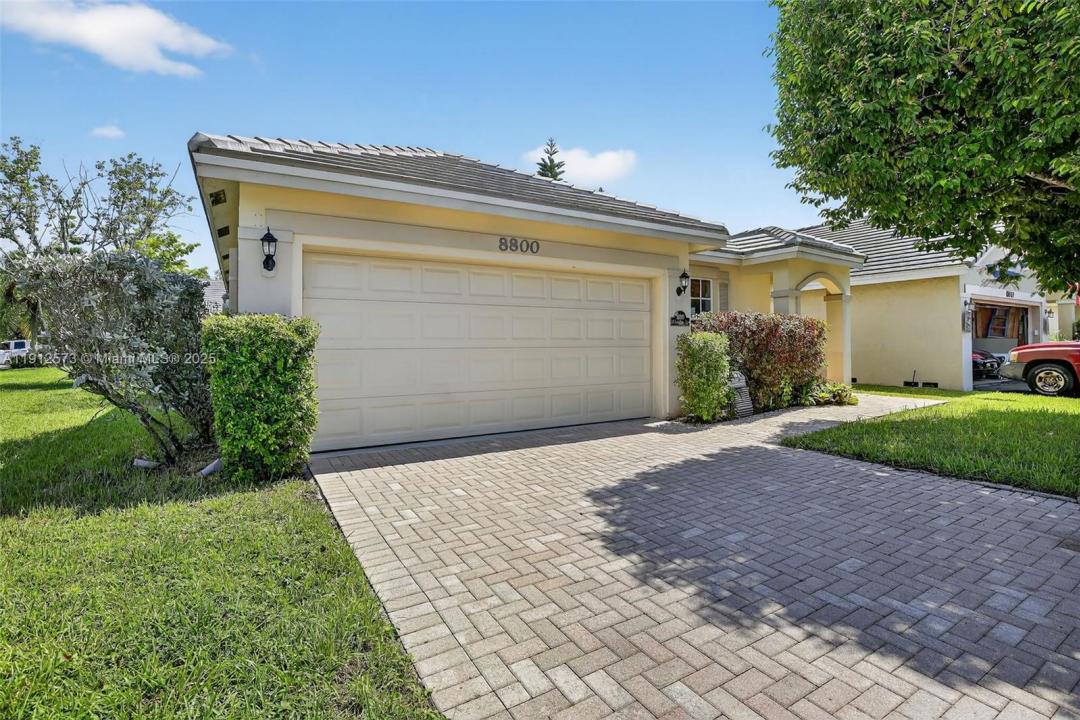 8800 Lake Park Cir N, Davie, Florida 33328, Stati Uniti