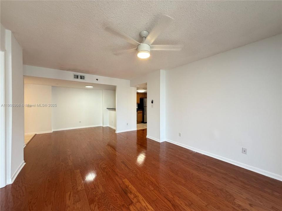 Miami, Florida 33131