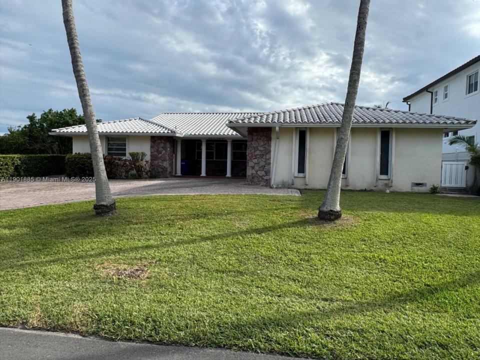 3428 NE 169th St, North Miami Beach, Florida 33160, HOA KỲ