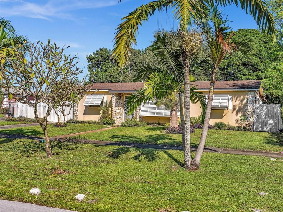 Miami Gardens, Florida 33169