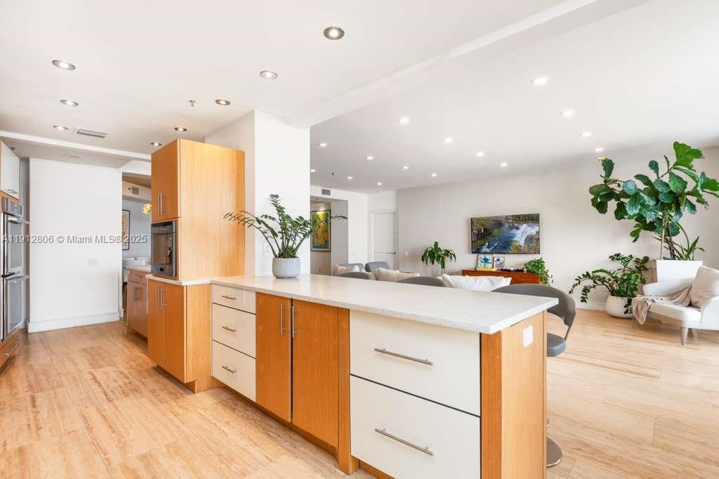 808 Brickell Key Dr 2504, Miami, Floride 33131, États-Unis