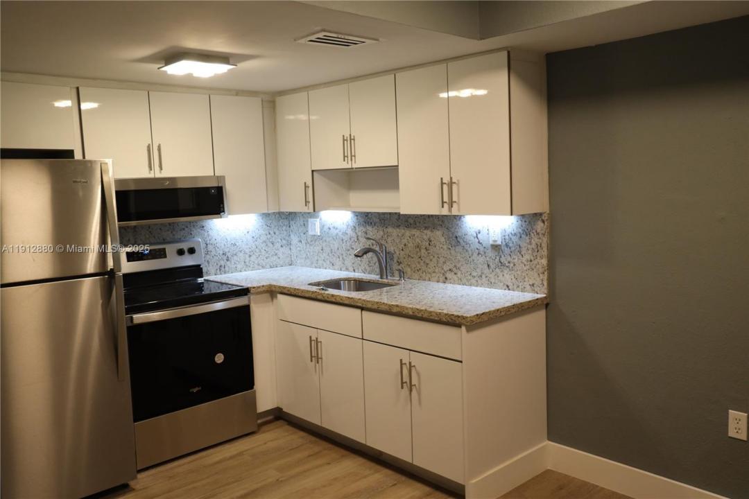 636 NE 63rd St 11, Miami, Floride 33138, États-Unis