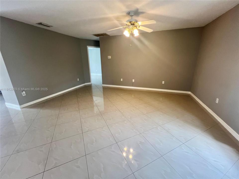 15561 Spring Line Ln N/A, Fort Myers, Flórida 33905, Estados Unidos