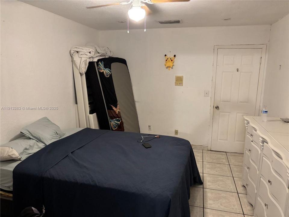 12120 SW 193rd Ter, Miami, Florida 33177