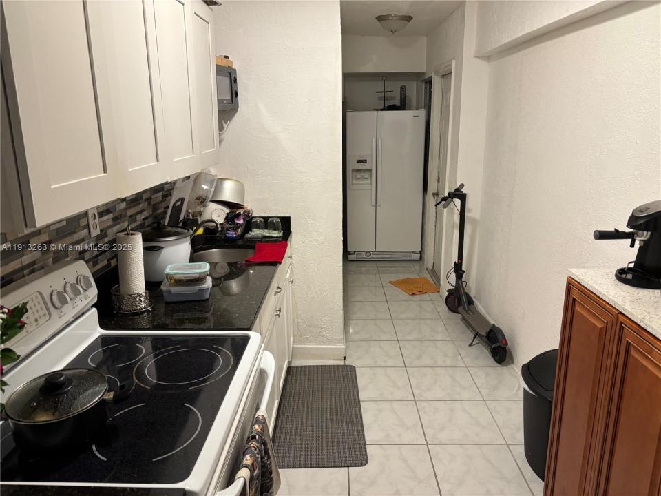 12120 SW 193rd Ter, Miami, Florida 33177