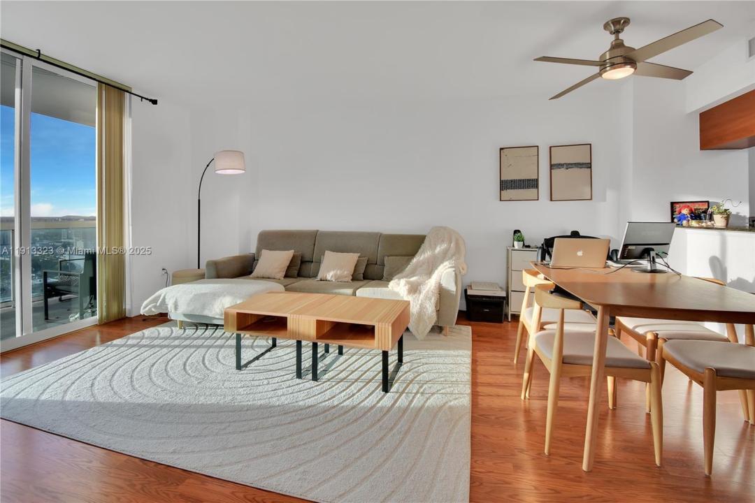 1800 N Bayshore Dr 2604, Miami, Flórida 33132, Estados Unidos