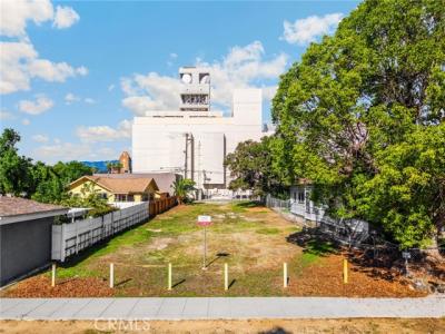 W C Street, Ontario, Califórnia 91762, Estados Unidos