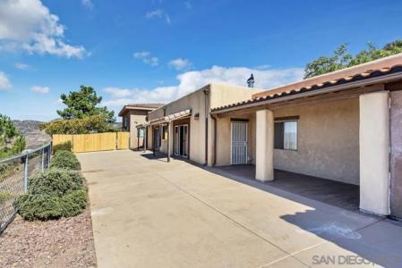 13 Old Ranch Rd, Alpina, California 91901, Estados Unidos