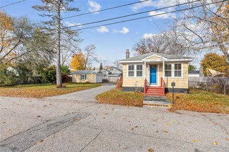 210 Promenade Street, Barrington, 罗得岛 02806, 美国