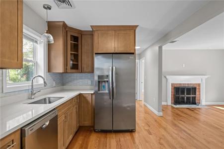 20 Maple Court, Hopkinton, Rhode Island 02804, États-Unis