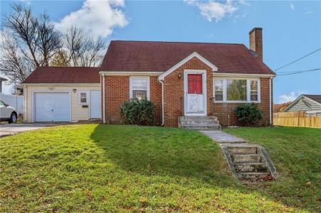 28 Harrington Drive, Johnston, RI 02919, USA