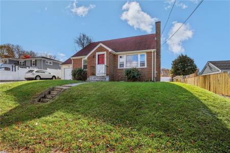 28 Harrington Drive, Johnston, Rhode Island 02919, États-Unis