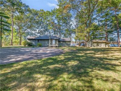 15 George W Finnerty Road, Barrington, 罗得岛 02806, 美国