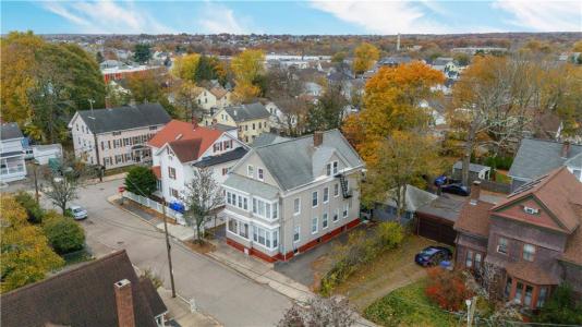 33 White Street, Pawtucket, RI 02860, USA