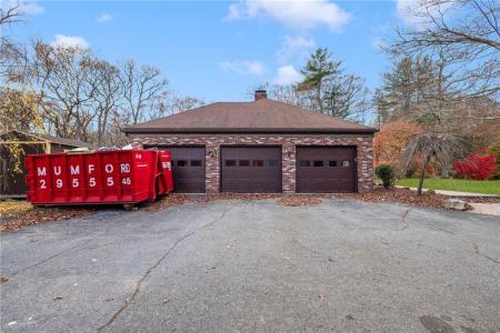 445 Stone Ridge Drive, East Greenwich, Rhode Island 02818, USA