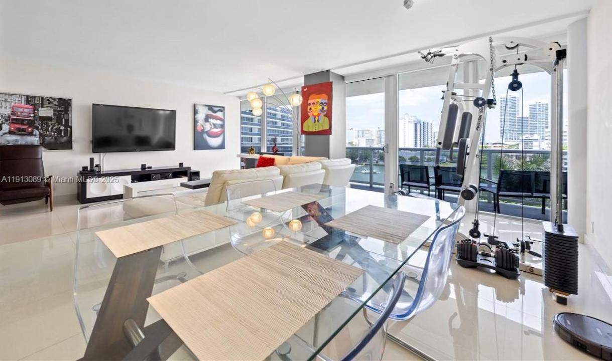 900 Bay Dr 624-622-620, Miami Beach, 佛罗里达州 33141, 美国