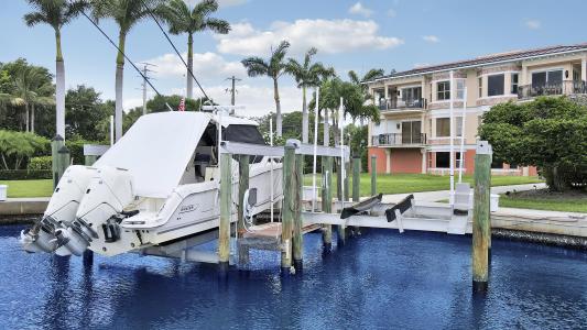 1405 NE Indian River Drive 9, Outrigger Harbour Yacht Club, Jensen Beach, Florida 34957