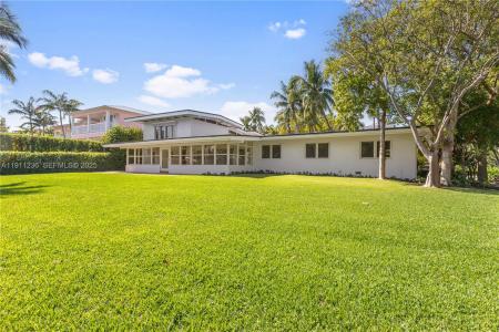 4 Harbor Pt, Key Biscayne, Florida 33149