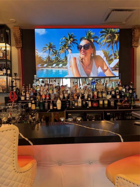 18250 Collins Ave, North Miami, Flórida 33160, Estados Unidos