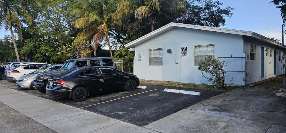 161 NW 40th St 5, Oakland Park, Flórida 33309, Estados Unidos