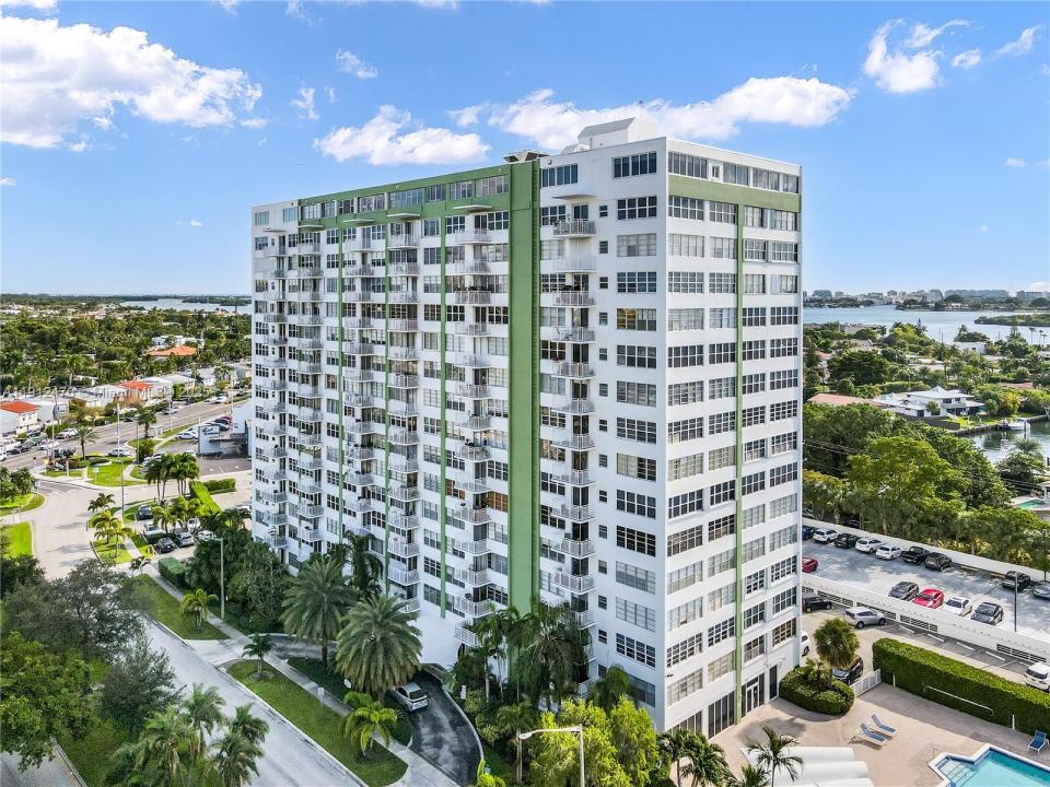 2150 Sans Souci Blvd A207, North Miami, フロリダ 33181, アメリカ合衆国